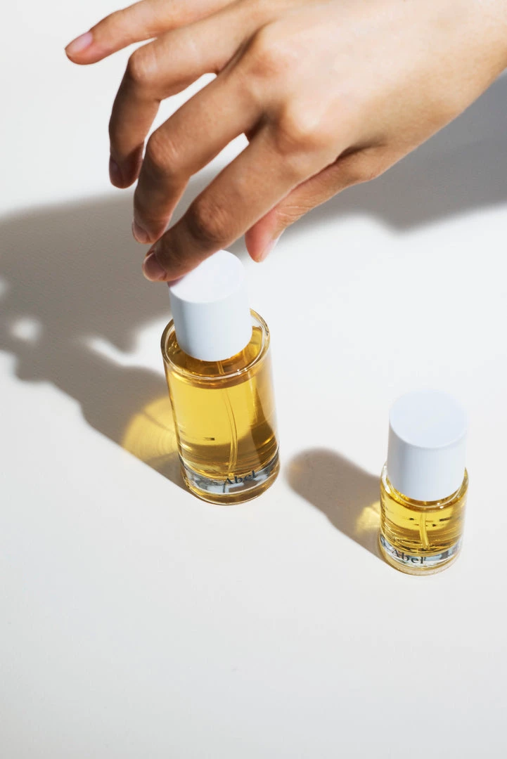 Abel Odor Bathroom White Vetiver – A Cool, Fresh Wood 2 Abel Odor Bathroom White Vetiver – A Cool, Fresh Wood