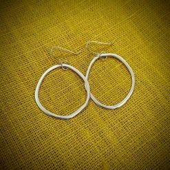 Amy Iddles Jeweller Wardrobe Meandering Loop Earrings