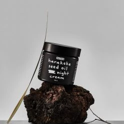 Aotea Harakeke Seed Oil Night Cream Bathroom