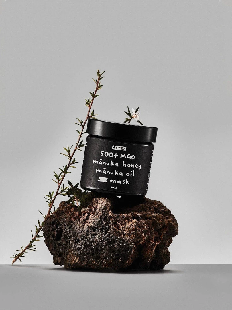 Aotea Bathroom Mānuka Honey Mask 500+ MGO 1 Aotea Bathroom Mānuka Honey Mask 500+ MGO