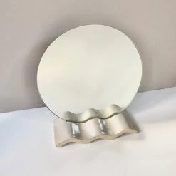 Avara Studio Circular Mirror On Wavy Stand