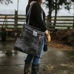 Barebones Gifts For Her Gathering Bag – Waxed Canvas