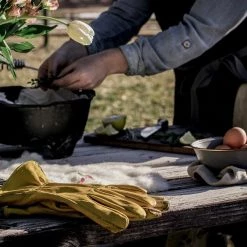 Barebones Classic Work Gloves – Natural Yellow (S/M) 10 Barebones Classic Work Gloves – Natural Yellow (S/M)