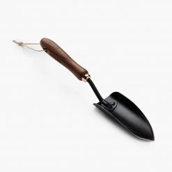 Barebones $50—$100 Garden Trowel