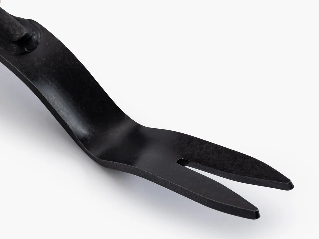 Barebones Weeding Fork $50—$100 8 Barebones Weeding Fork $50—$100