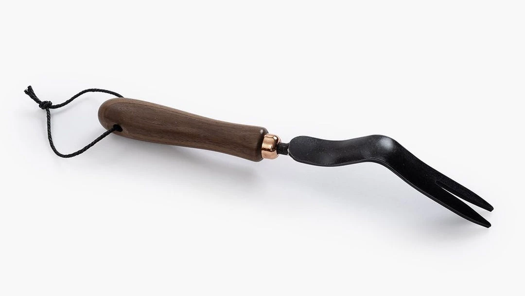 Barebones Weeding Fork $50—$100 6 Barebones Weeding Fork $50—$100