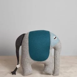 Carapau IAN, The African Bush Elephant Baby+Child