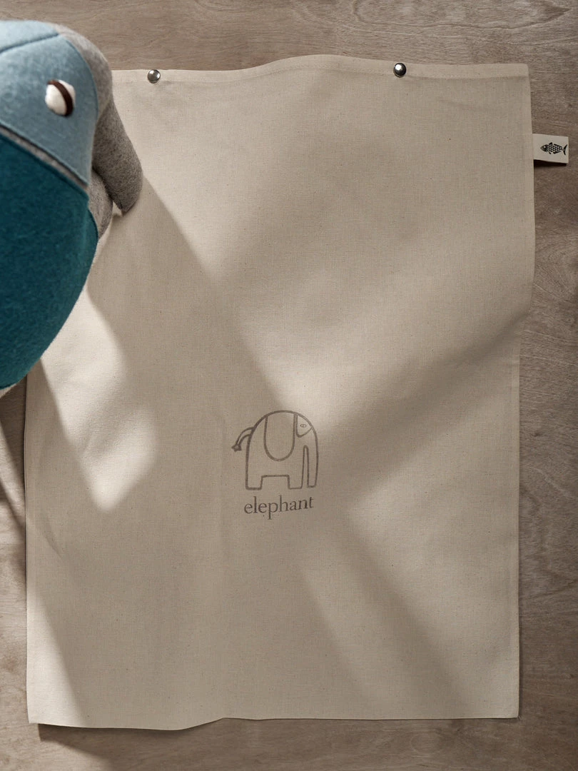 Carapau IAN, The African Bush Elephant Baby+Child 5 Carapau IAN, The African Bush Elephant Baby+Child