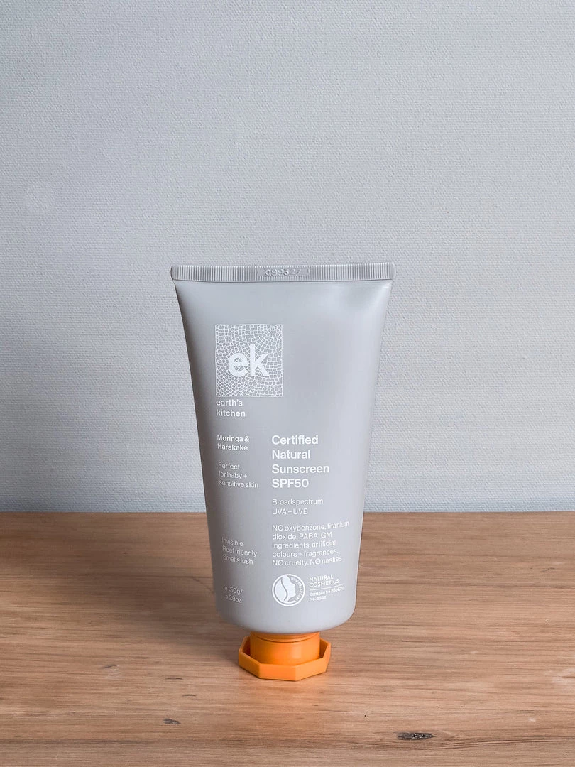 Earth's Kitchen Natural Sunscreen – 'Sensitive Skin & Babies' Moringa & Harakeke SPF50+ Bathroom 1 Earth's Kitchen Natural Sunscreen – 'Sensitive Skin & Babies' Moringa & Harakeke SPF50+ Bathroom