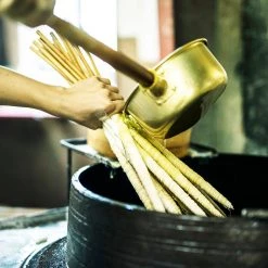 Takazawa Nanohana Candles (box Of 40) 14 Takazawa Nanohana Candles (box Of 40)