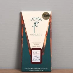 Kitchen+Table Foundry Chocolate - Soconusco, Chiapas, Mexico 70% 7 Kitchen+Table Foundry Chocolate - Soconusco, Chiapas, Mexico 70%