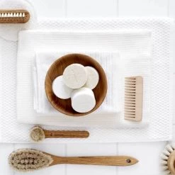 Iris Hantverk Bathroom Body Brush – Oval Head 10 Iris Hantverk Bathroom Body Brush – Oval Head