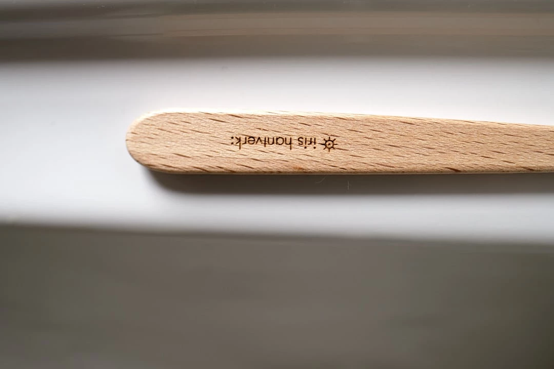 Iris Hantverk Bathroom Toothbrush – Biobased Bristles 4 Iris Hantverk Bathroom Toothbrush – Biobased Bristles