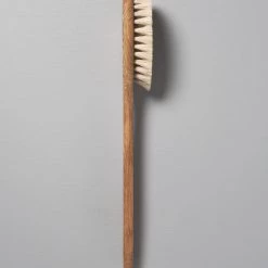Iris Hantverk Bathroom Body Brush – Oval Head