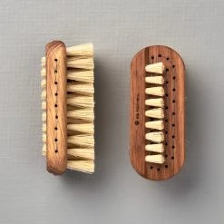 Iris Hantverk Bathroom Nail Brush – Large