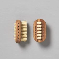 Iris Hantverk Bathroom Nail Brush – Small