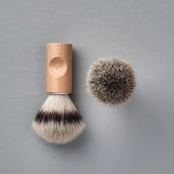 Iris Hantverk Shaving Brush – Silver Tip