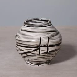 Jino Ceramic Studio Guiyal Brushed Moon Jar Living