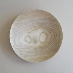 Kihachi Wooden Plate - Medium 15 Kihachi Wooden Plate - Medium