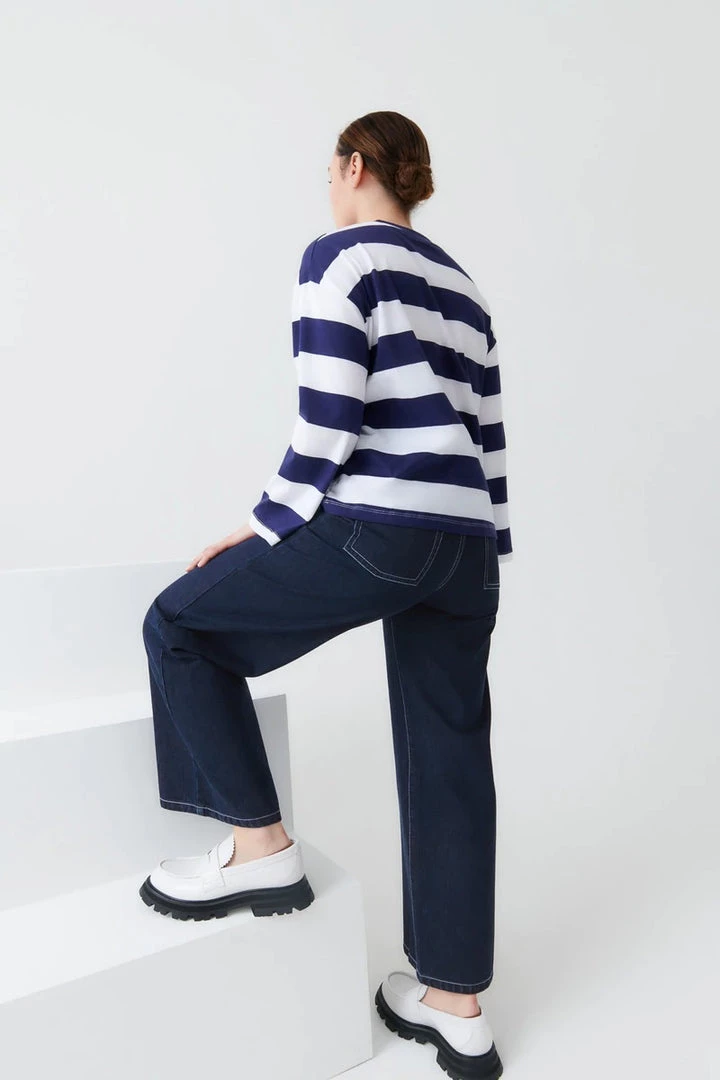 Kowtow Boxy Long Sleeve Top - Navy White Stripe EOS Sale* 6 Kowtow Boxy Long Sleeve Top - Navy White Stripe EOS Sale*