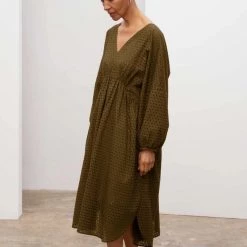 Kowtow EOS Sale* Dahlia Dress – Khaki