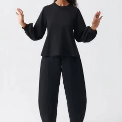 Kowtow Full Sleeve Top - Black EOS Sale* 9 Kowtow Full Sleeve Top - Black EOS Sale*