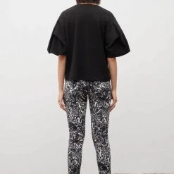 Kowtow Origami Tee - Black EOS Sale* 8 Kowtow Origami Tee - Black EOS Sale*