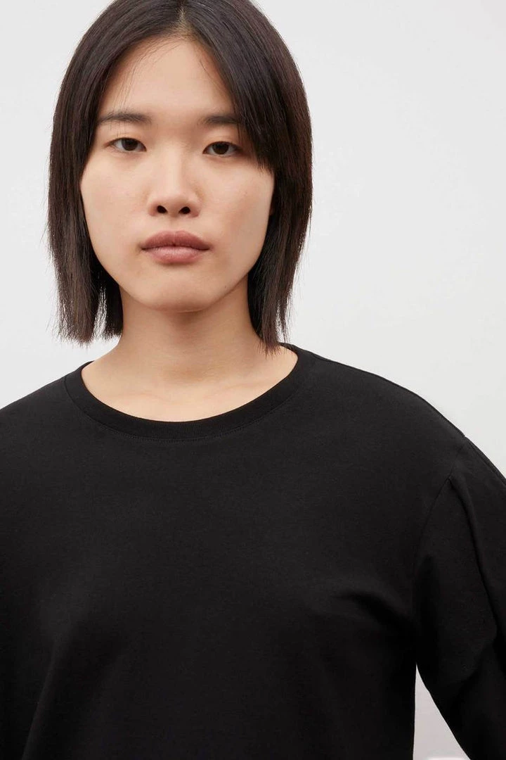 Kowtow Origami Tee - Black EOS Sale* 4 Kowtow Origami Tee - Black EOS Sale*