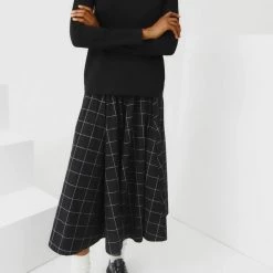 Kowtow Dancer Top - Black EOS Sale*