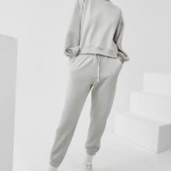 Kowtow Weekend Sweater – Kraft EOS Sale* 9 Kowtow Weekend Sweater – Kraft EOS Sale*