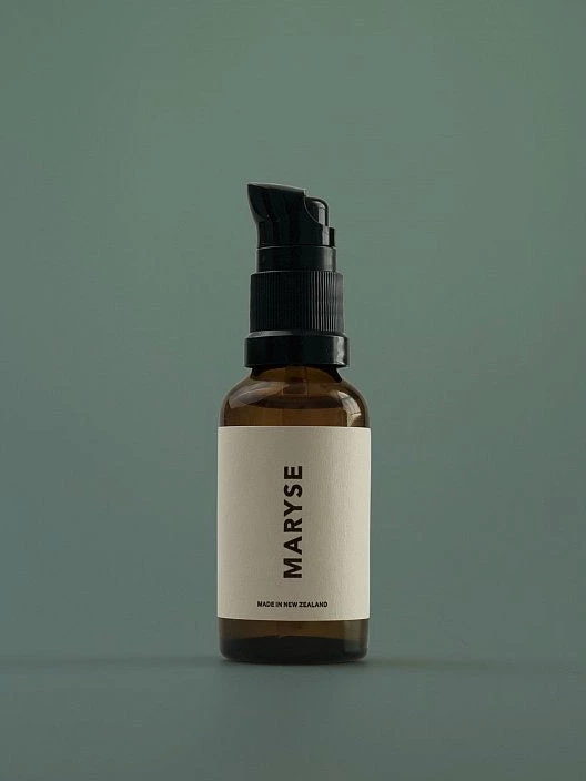 MARYSE Bio-Nutrient Face Oil Bathroom 1 MARYSE Bio-Nutrient Face Oil Bathroom