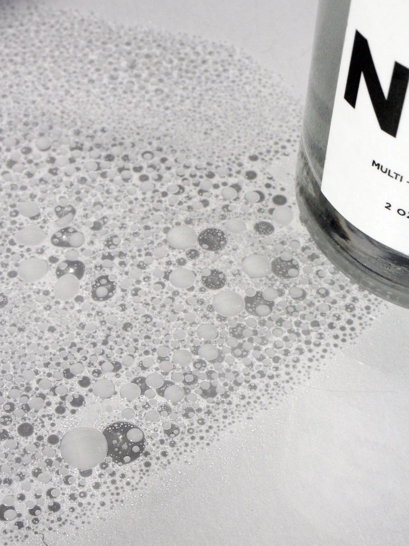 NOTO Bathroom Basil Yarrow Mist 3 NOTO Bathroom Basil Yarrow Mist