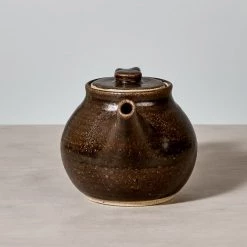 Nicola Shuttleworth Tea Pot – Rusty Brown Kitchen＋Table