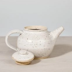 Nicola Shuttleworth Tea Pot – Speckled Kitchen＋Table