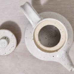 Nicola Shuttleworth Tea Pot – Speckled Kitchen＋Table