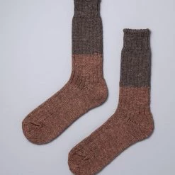 Nishiguchi Kutsushita Wardrobe Boston Slab Socks – Brown Fawn