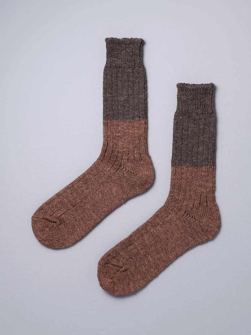 Nishiguchi Kutsushita Wardrobe Boston Slab Socks – Brown Fawn 1 Nishiguchi Kutsushita Wardrobe Boston Slab Socks – Brown Fawn