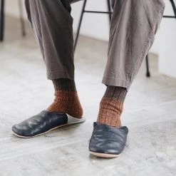 Nishiguchi Kutsushita Wardrobe Boston Slab Socks – Brown Fawn 14 Nishiguchi Kutsushita Wardrobe Boston Slab Socks – Brown Fawn