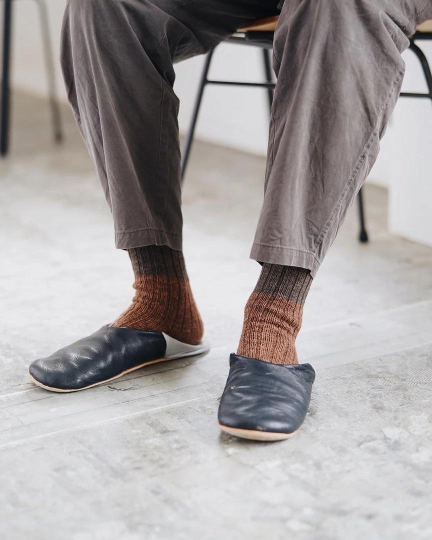 Nishiguchi Kutsushita Wardrobe Boston Slab Socks – Brown Fawn 4 Nishiguchi Kutsushita Wardrobe Boston Slab Socks – Brown Fawn