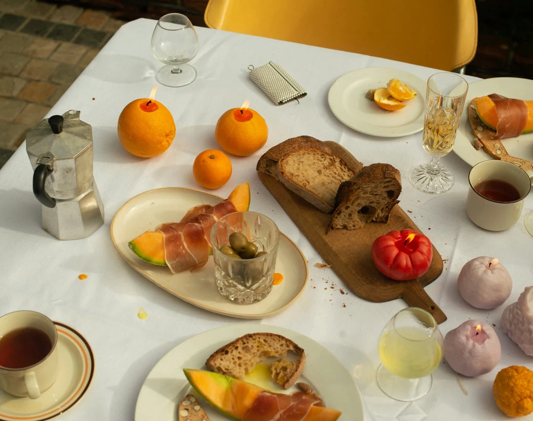 Nonna's Grocer Living Mandarin Candle – Large 3 Nonna's Grocer Living Mandarin Candle – Large