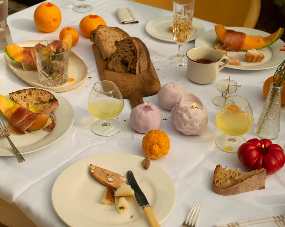 Nonna's Grocer Tomato Candle – Large 3 Nonna's Grocer Tomato Candle – Large