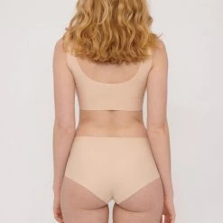 Organic Basics Wardrobe Invisible Cheeky High-Rise Briefs (2-pack) – Oak