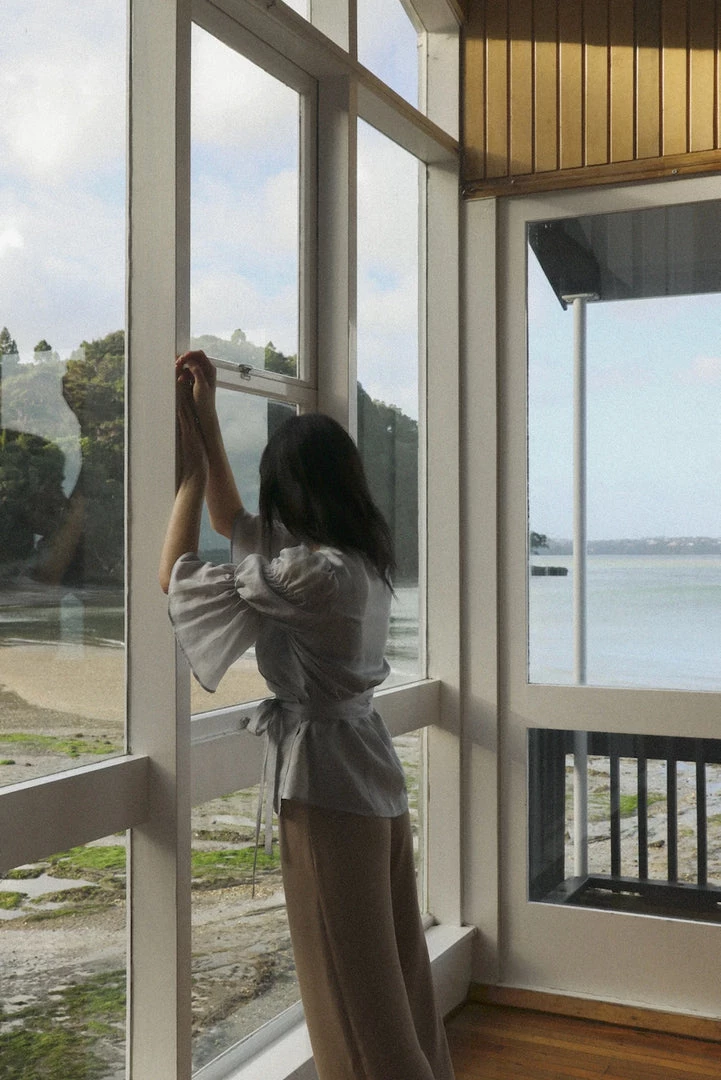 OVNA OVICH Obira Wrap Blouse - Hazy Blue EOS Sale* 4 OVNA OVICH Obira Wrap Blouse - Hazy Blue EOS Sale*