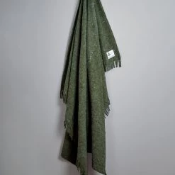 Seljak Brand Living Moss Blanket – Fringe
