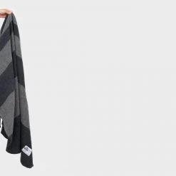 Seljak Brand Moontide Blanket