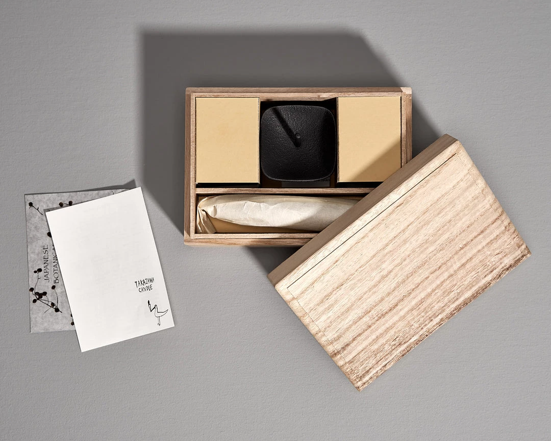 Takazawa TOHAKU – Large (2 Piece Box Set) Living 2 Takazawa TOHAKU – Large (2 Piece Box Set) Living