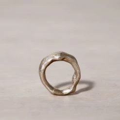 Tamara Rookes Shibuichi Contour Ring – Light Wardrobe