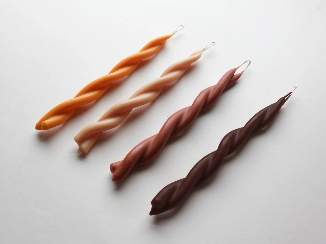 Wax Atelier Living Twisted Candle – Oranges 10 Wax Atelier Living Twisted Candle – Oranges