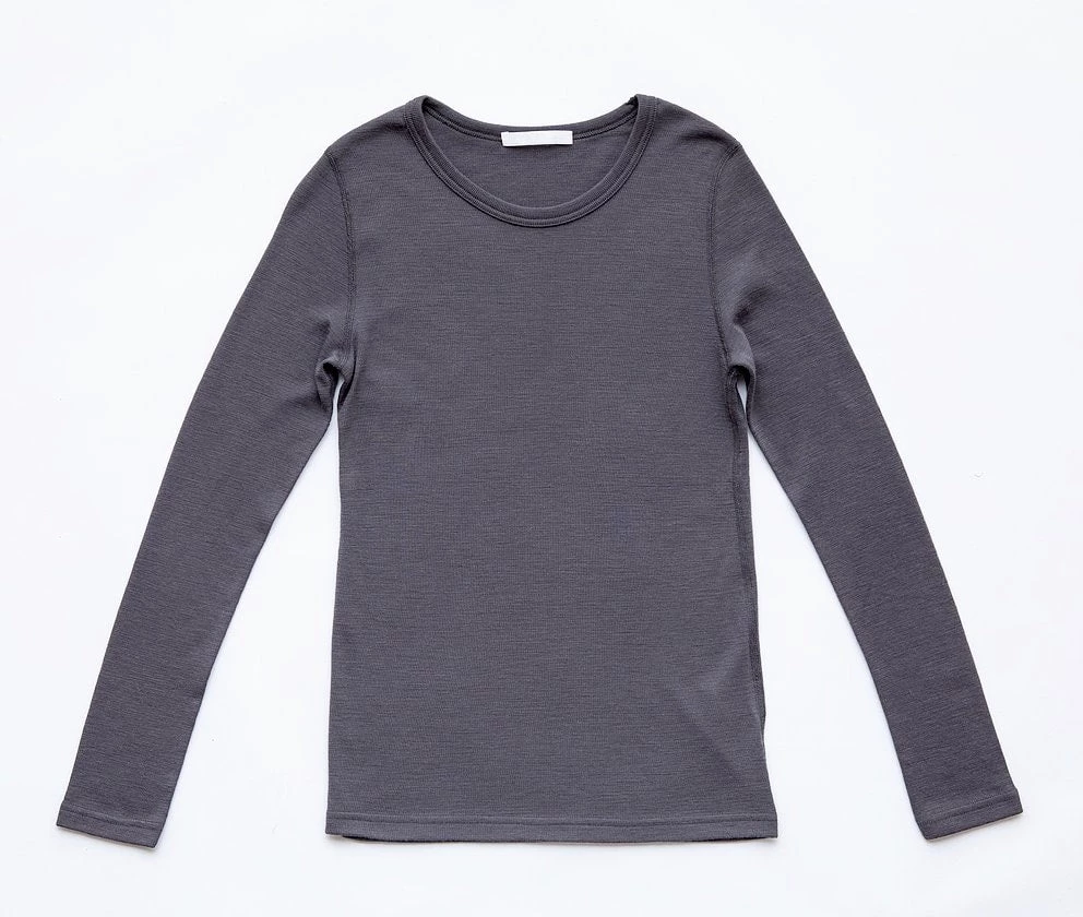 YARN Nz Wardrobe Ruru Merino Rib Crew - Charcoal 2 YARN Nz Wardrobe Ruru Merino Rib Crew - Charcoal