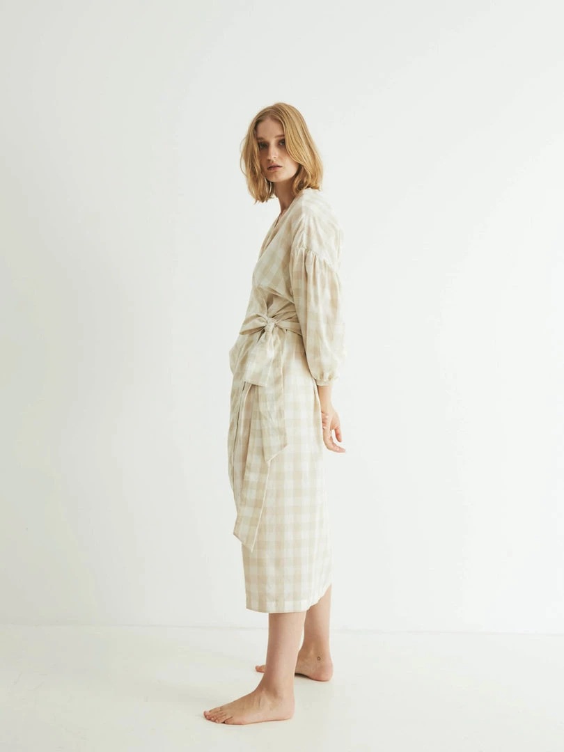 General Sleep Agnes Wrap - Oatmeal Gingham 2 General Sleep Agnes Wrap - Oatmeal Gingham